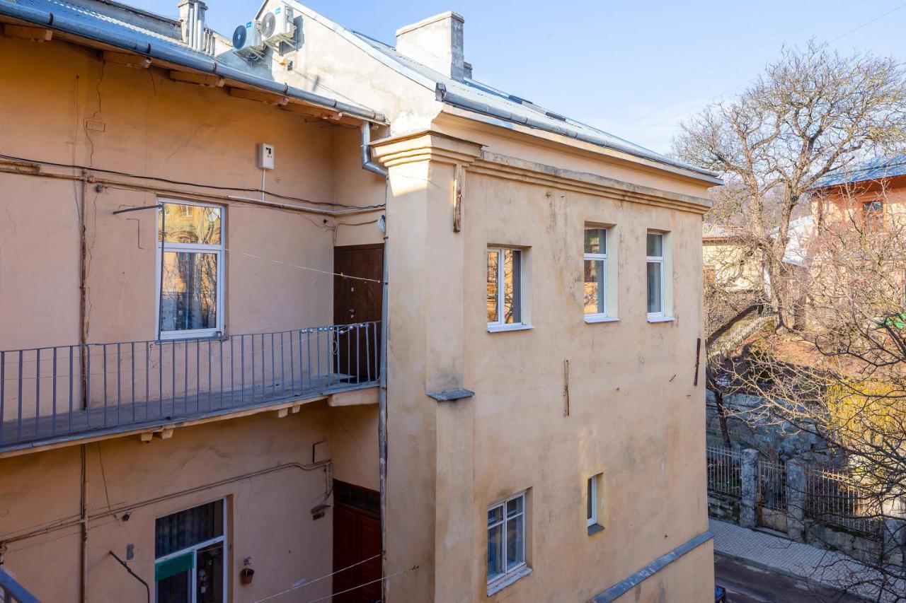 Appartement Lion King D2 à Lviv Extérieur photo