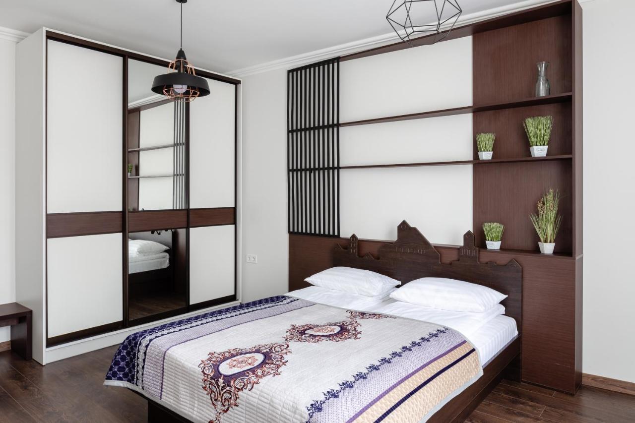Appartement Lion King D2 à Lviv Extérieur photo