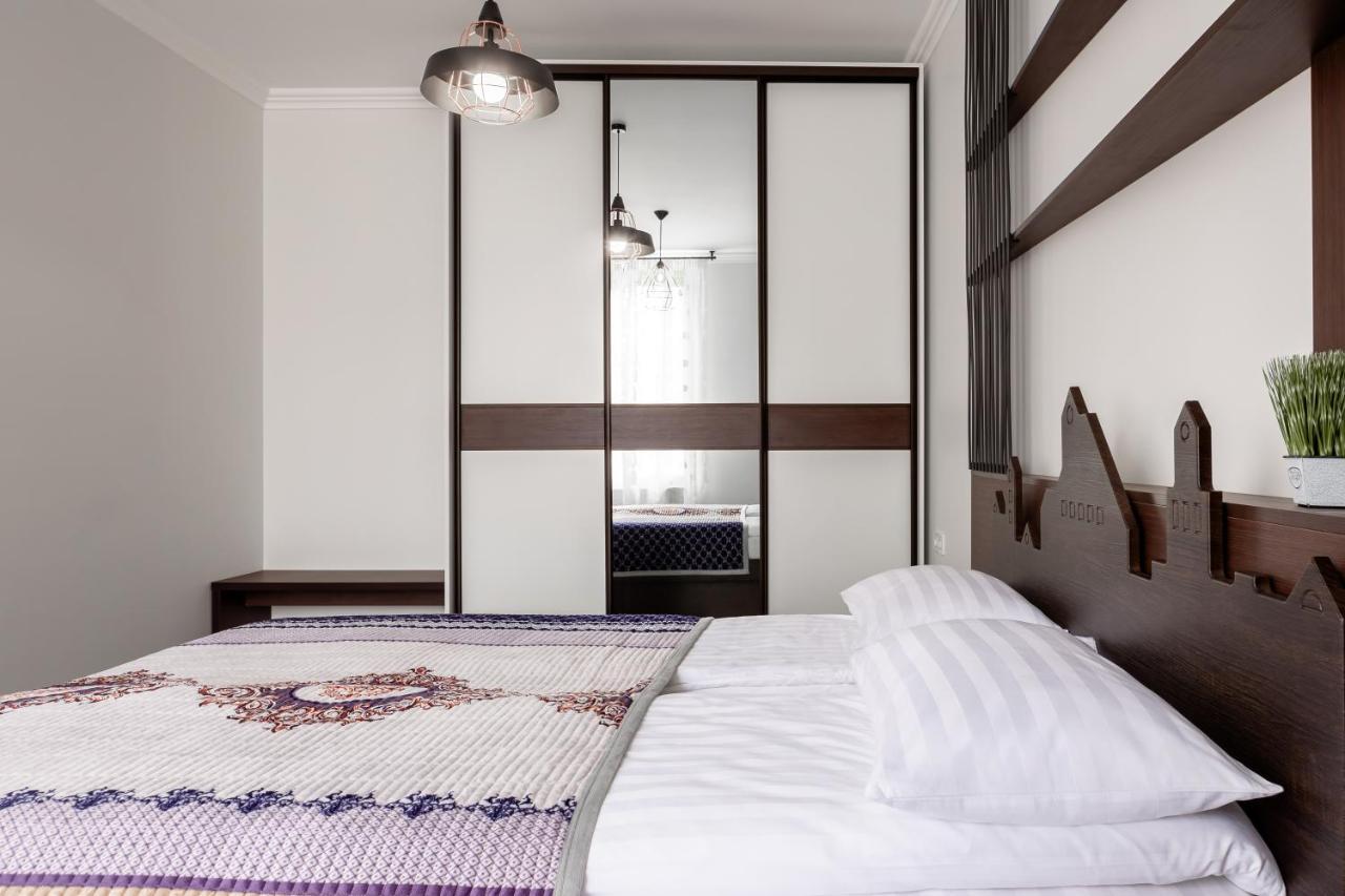 Appartement Lion King D2 à Lviv Extérieur photo